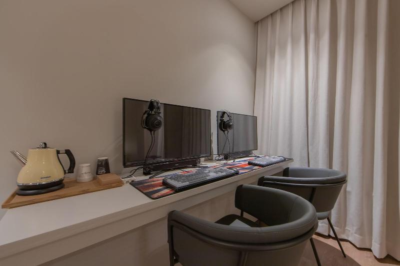 H-Avenue Hotel Soraepogu image