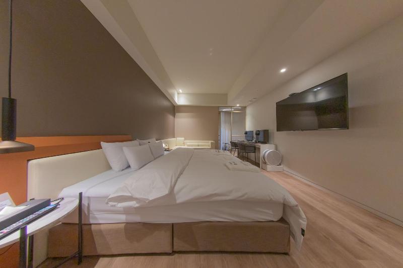 H-Avenue Hotel Soraepogu image