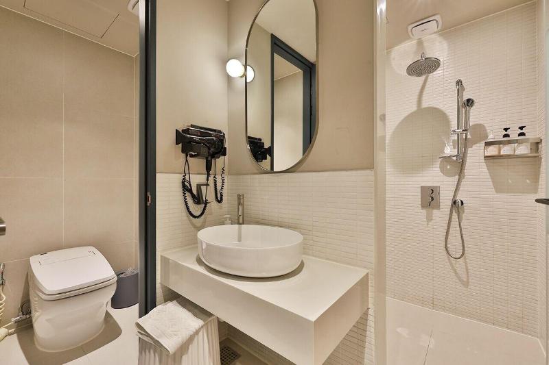 H-Avenue Hotel Soraepogu image