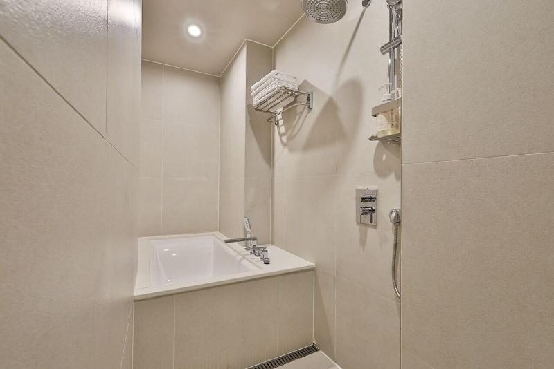 H-Avenue Hotel Soraepogu image