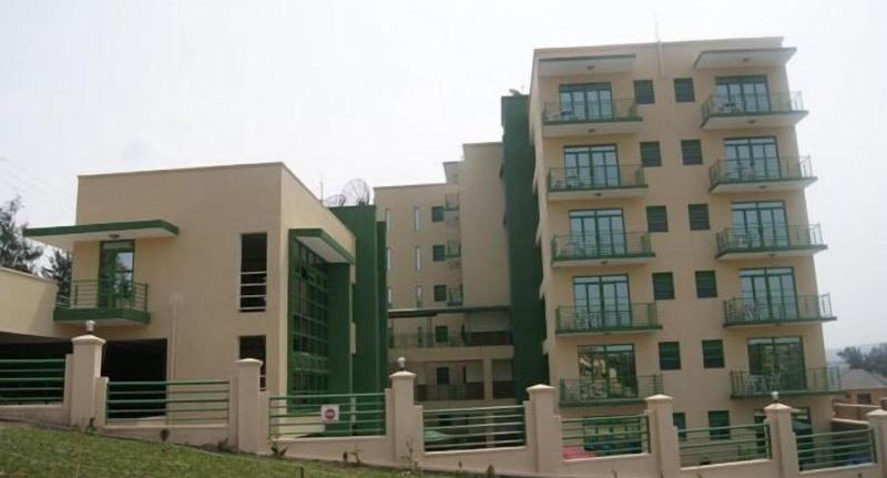 Highlands Suites Hotel — general view