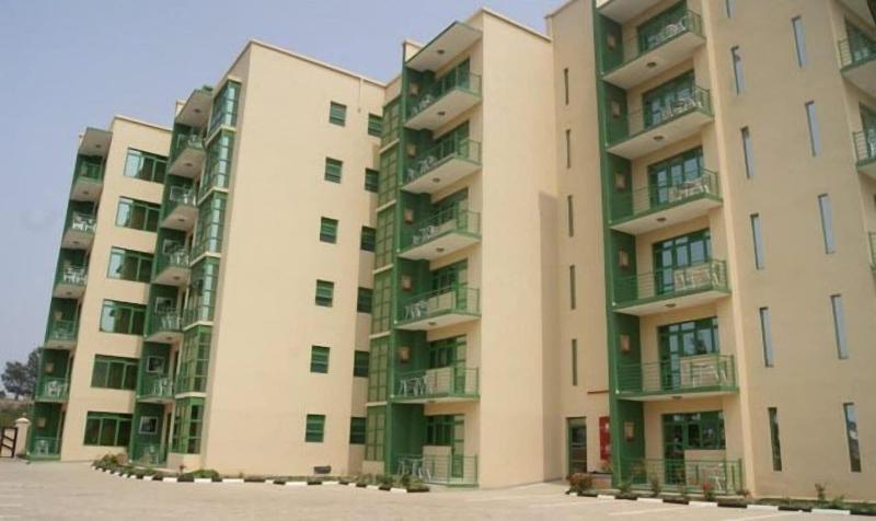 Highlands Suites Hotel — general view