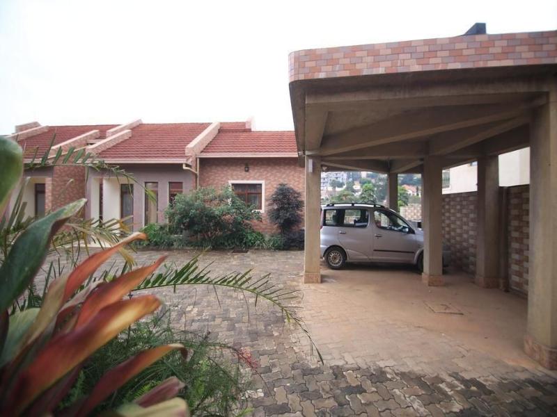 UM Apartments image