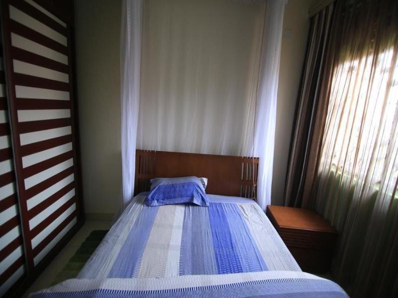 UM Apartments image