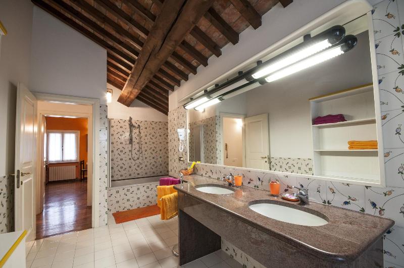 B&B Un mondo a Colori image