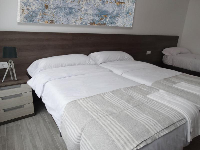 Hostal Tartessos image