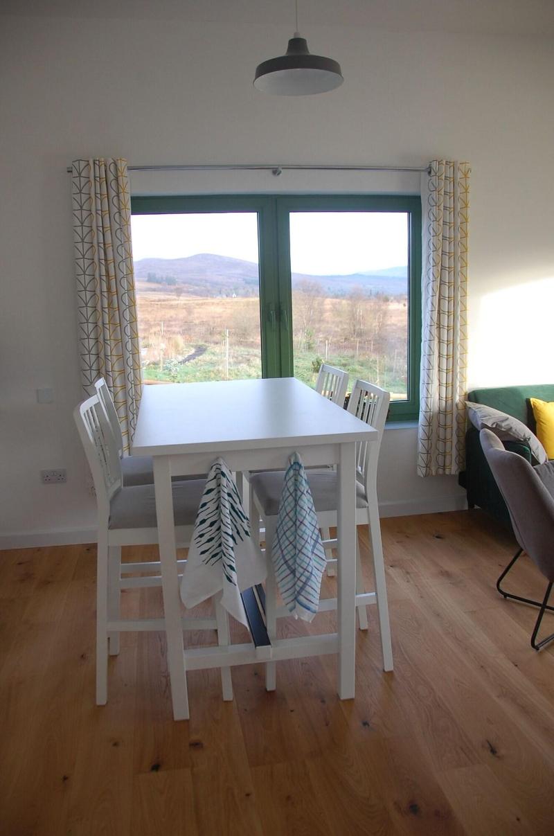 Glas Beag image