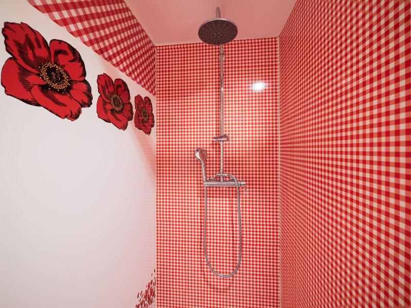 Yourtissimo - La Maison Rouge image