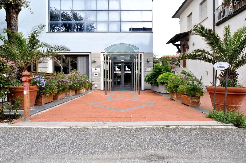 Le Residenze Del Gallo D'oro image