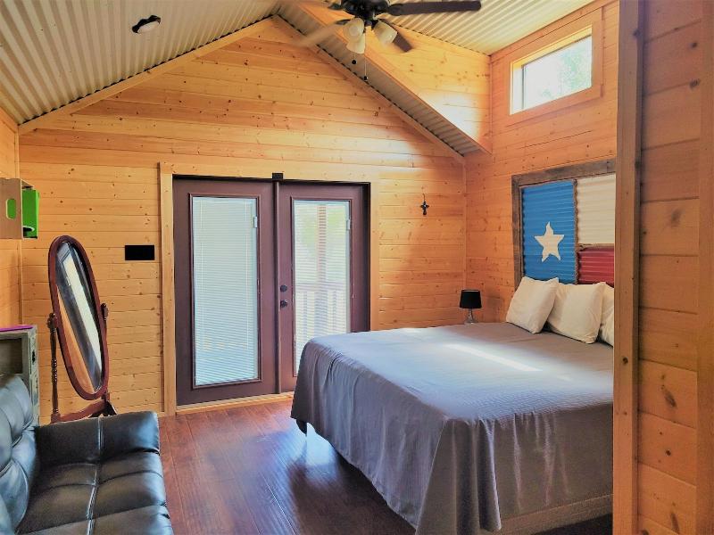 Al's Hideaway Cabin and RV Rentals LLC image
