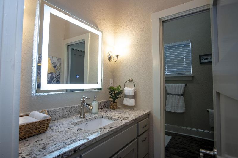 Brand NEW Large Impressive House Near Downtown! image
