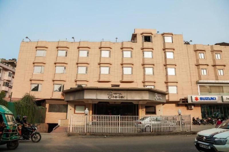 OYO 22953 Hotel Shelter