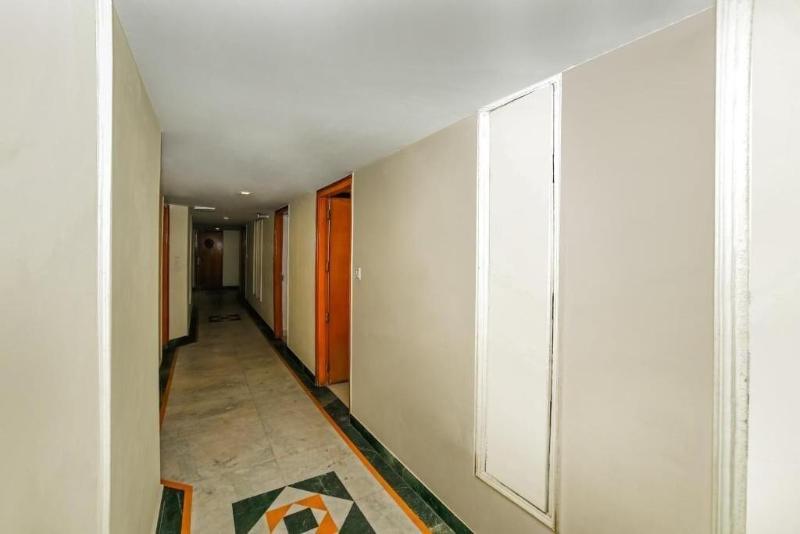 OYO 22953 Hotel Shelter