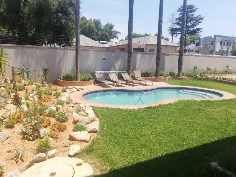 Atlantic Pearl Rivonia Guest House - Adults Only image