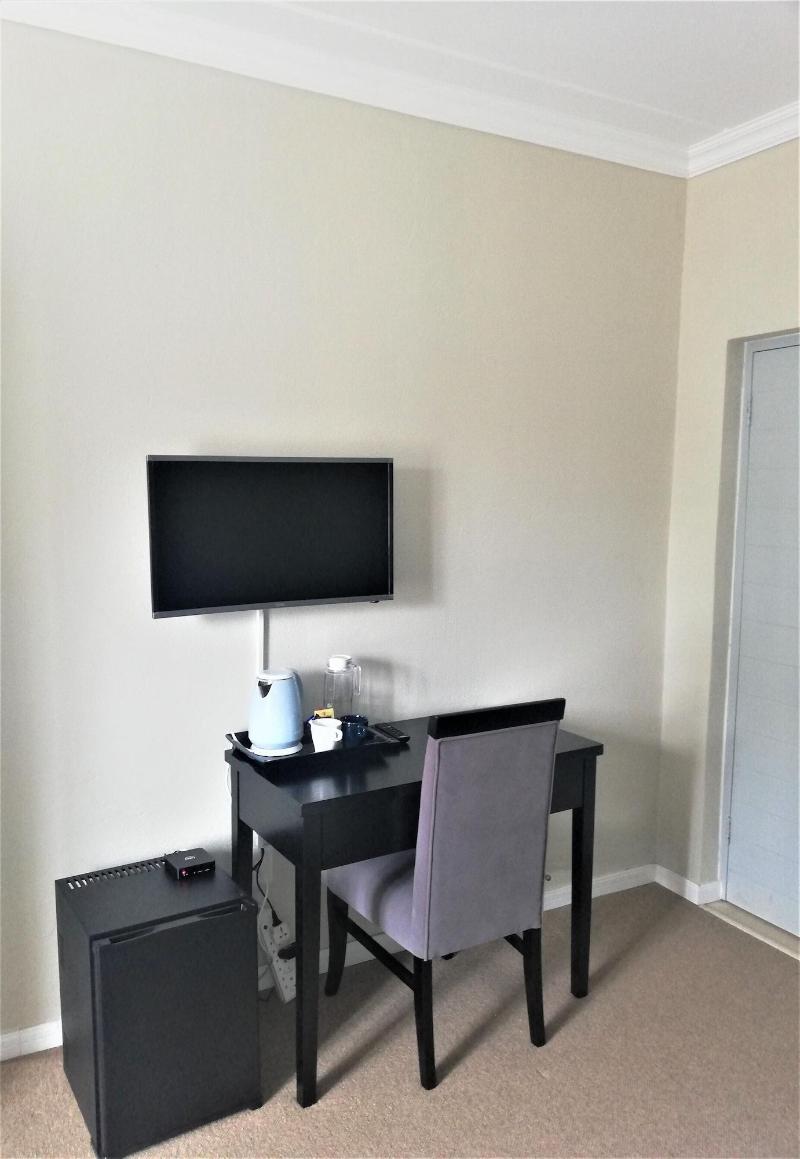 Atlantic Pearl Rivonia Guest House - Adults Only image