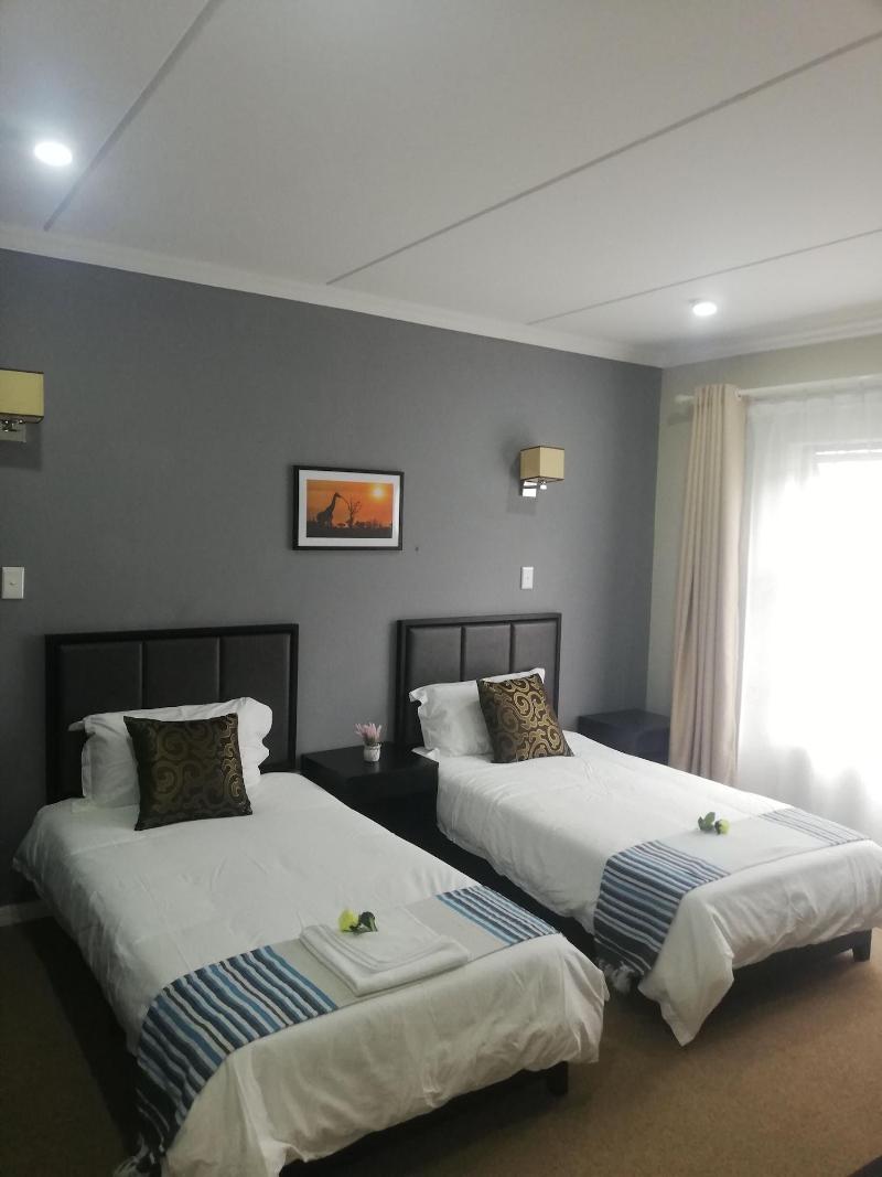 Atlantic Pearl Rivonia Guest House - Adults Only image