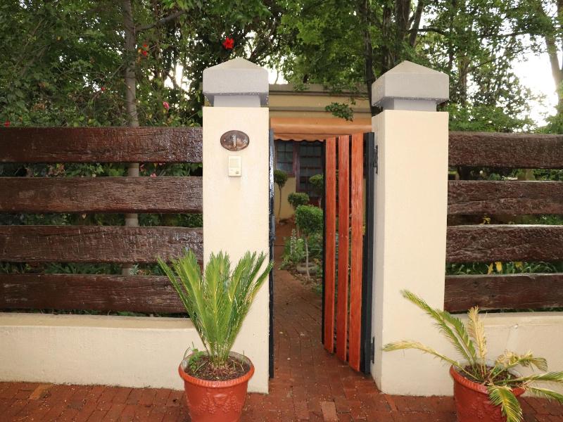 Greenwoods Self-Catering image