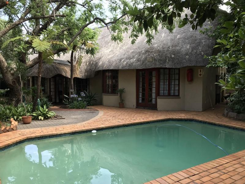 Greenwoods Self-Catering image