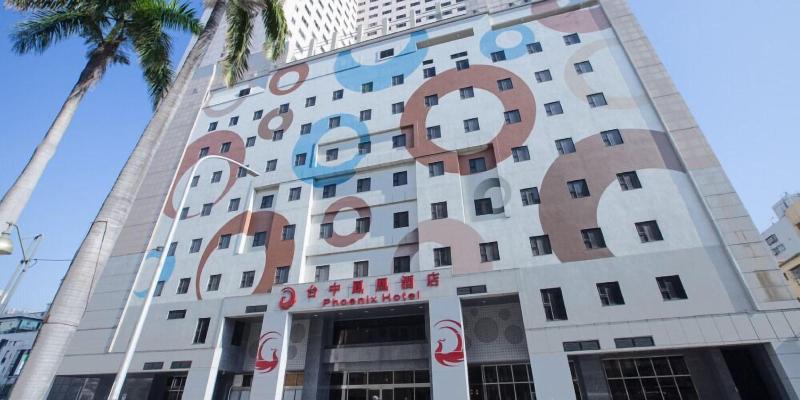 Phoenix Hotel image