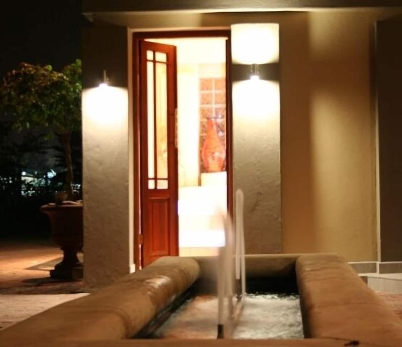 Green Valley Lodge image