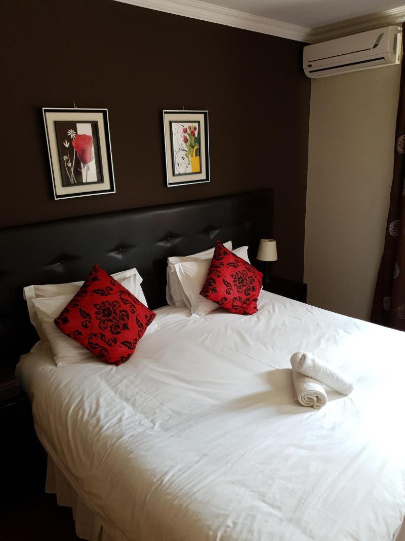 Houghton Guest House image