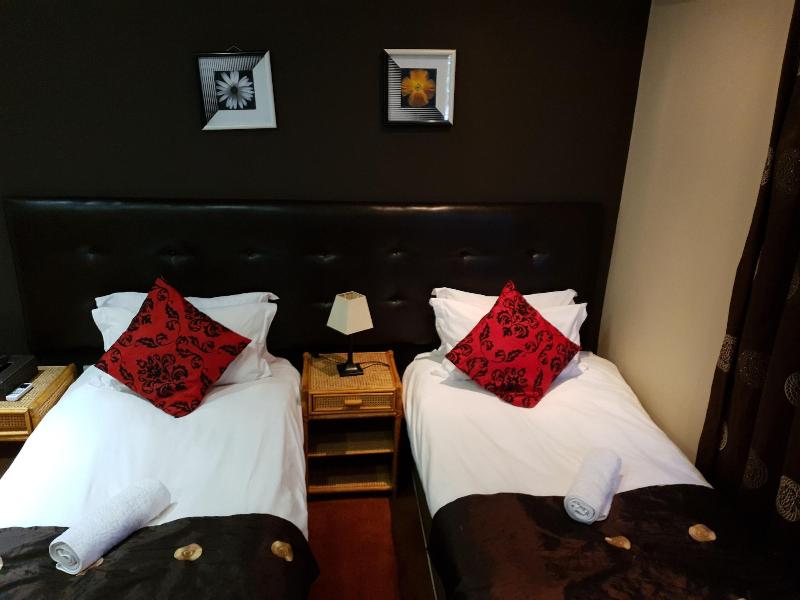 Houghton Guest House image