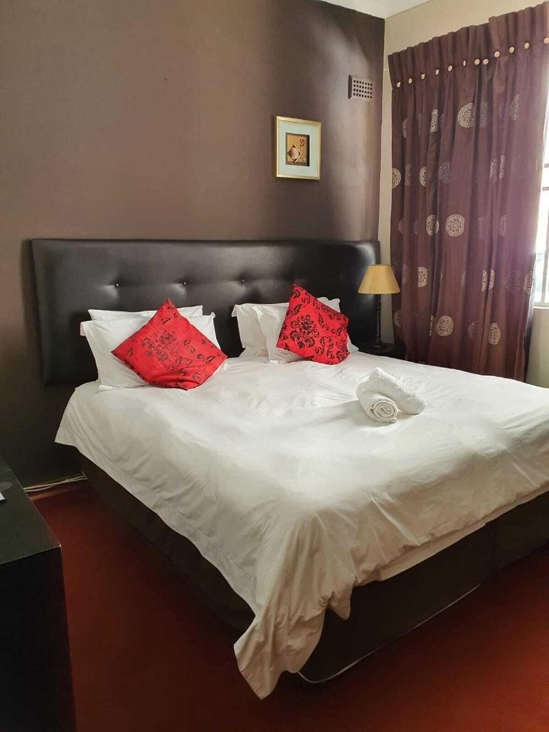 Houghton Guest House image