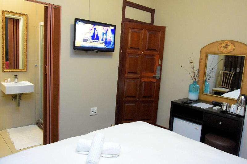 Houghton Guest House image