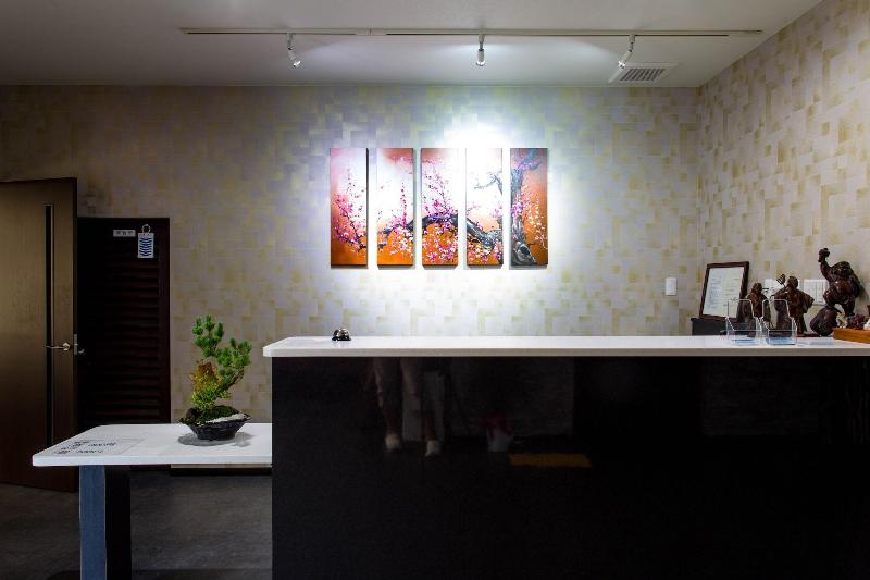 Holiday Pearl Hotel image