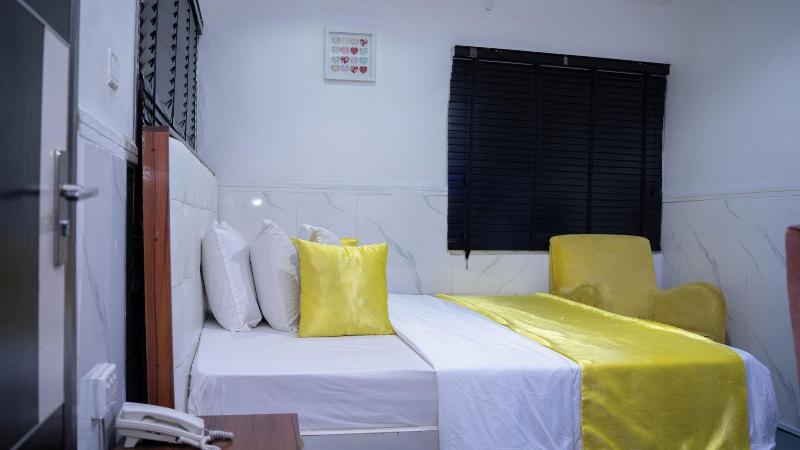 Sese Cottage image