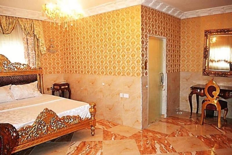 Grand Emperor Hotel image