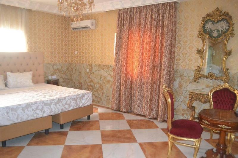 Grand Emperor Hotel image