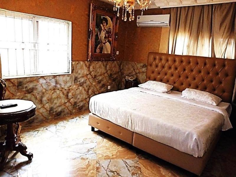 Grand Emperor Hotel image
