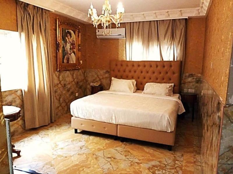 Grand Emperor Hotel image