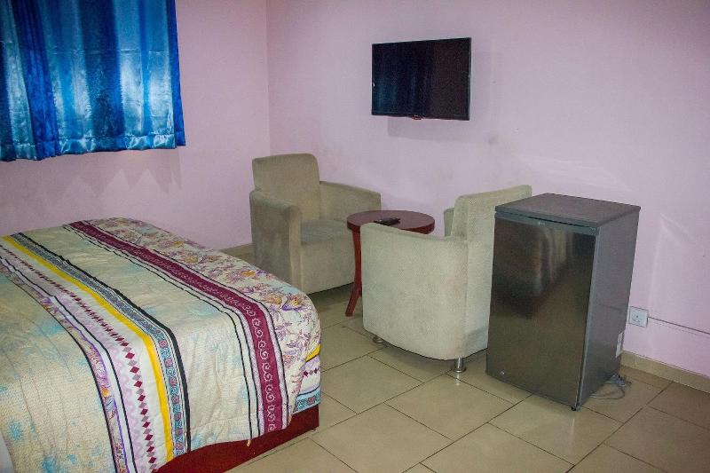 Folade Hotels image