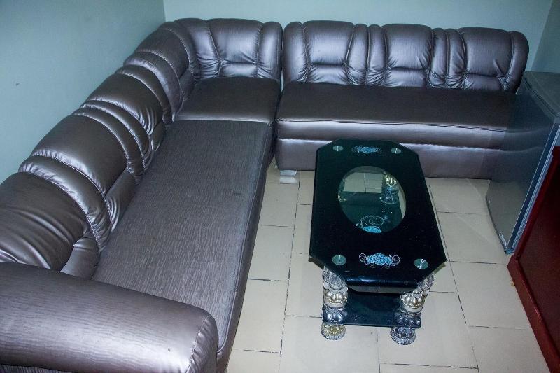 Folade Hotels image
