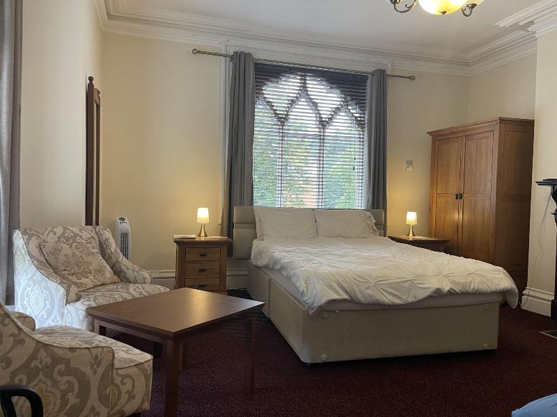 Milverton Hotel by Bevolve - Free Parking image