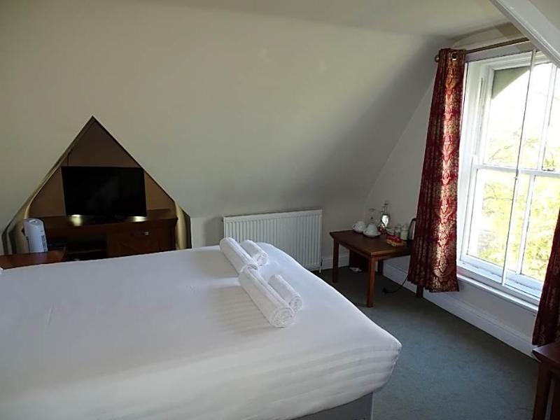 Milverton Hotel by Bevolve - Free Parking image