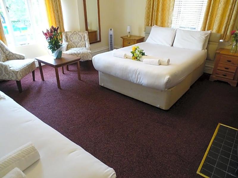 Milverton Hotel by Bevolve - Free Parking image