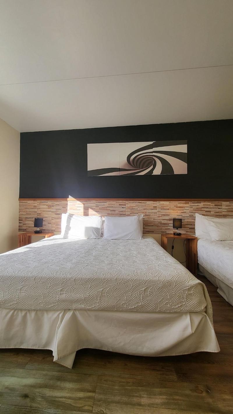 Nova Posada image