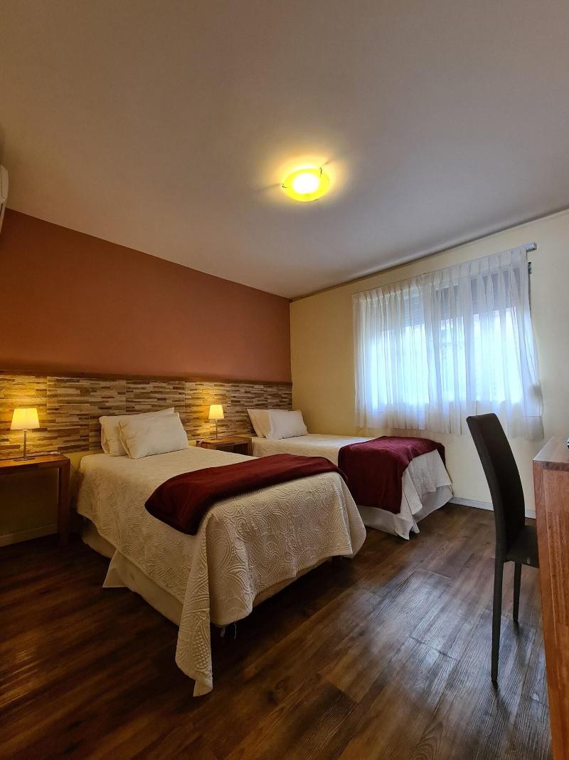 Nova Posada image