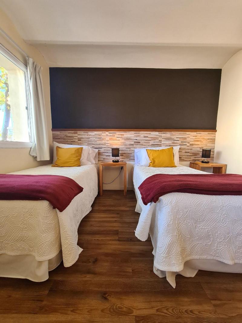 Nova Posada image