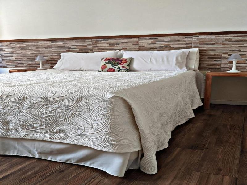 Nova Posada image