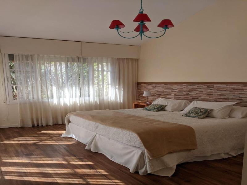 Nova Posada image