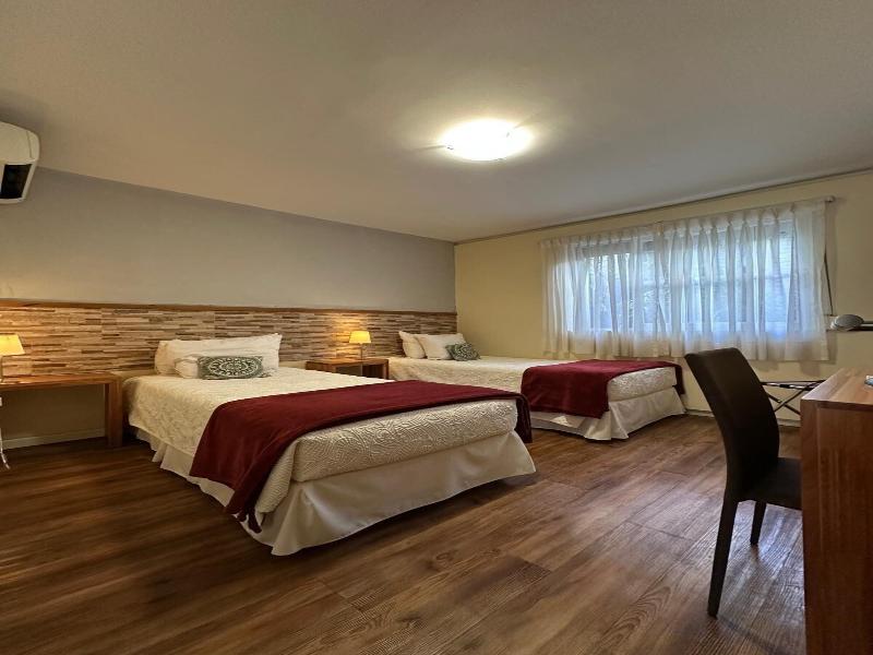 Nova Posada image