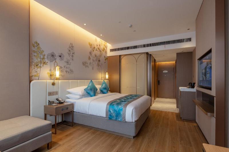 Huatuo platinum Garden Hotel 5