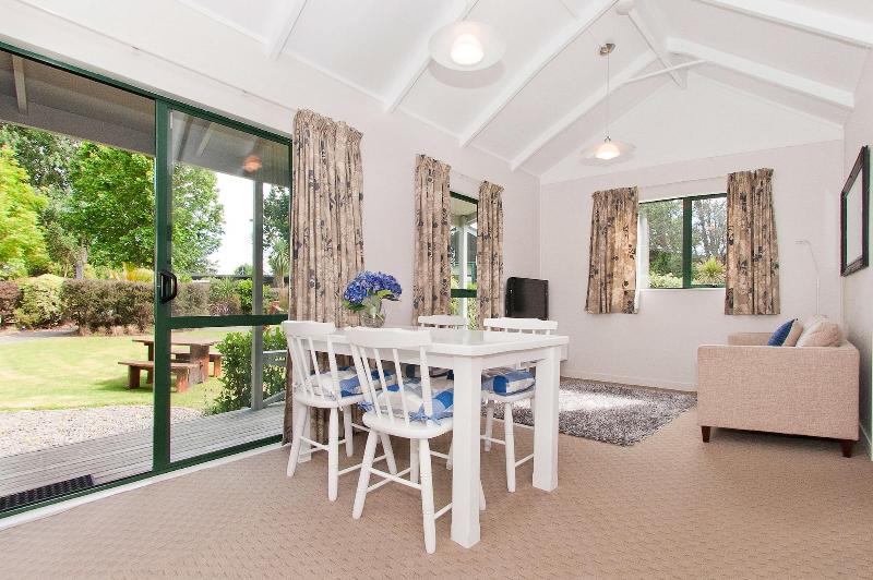 Flaxmill Accommodation image