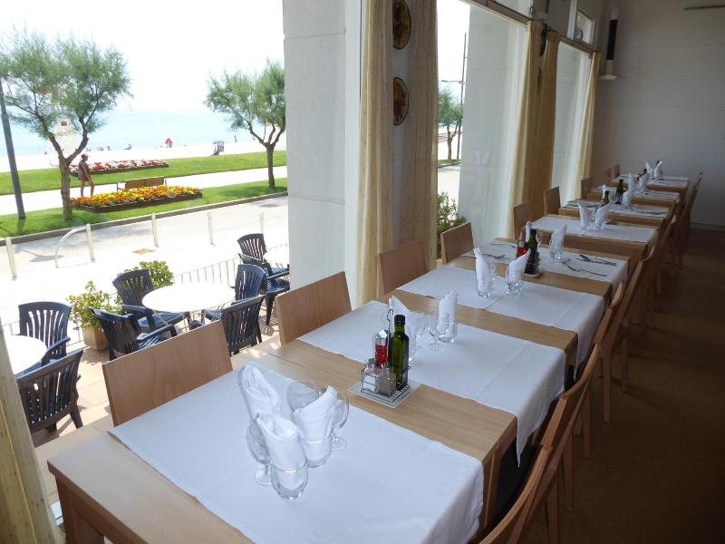 Hotel MarÃ­a Teresa image