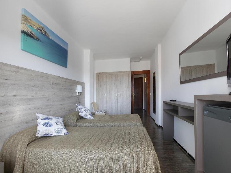Hotel MarÃ­a Teresa image