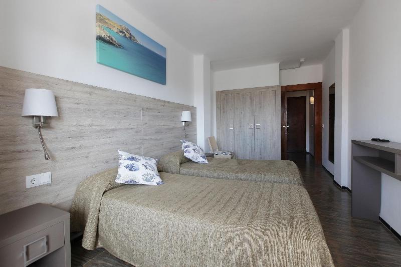 Hotel MarÃ­a Teresa image